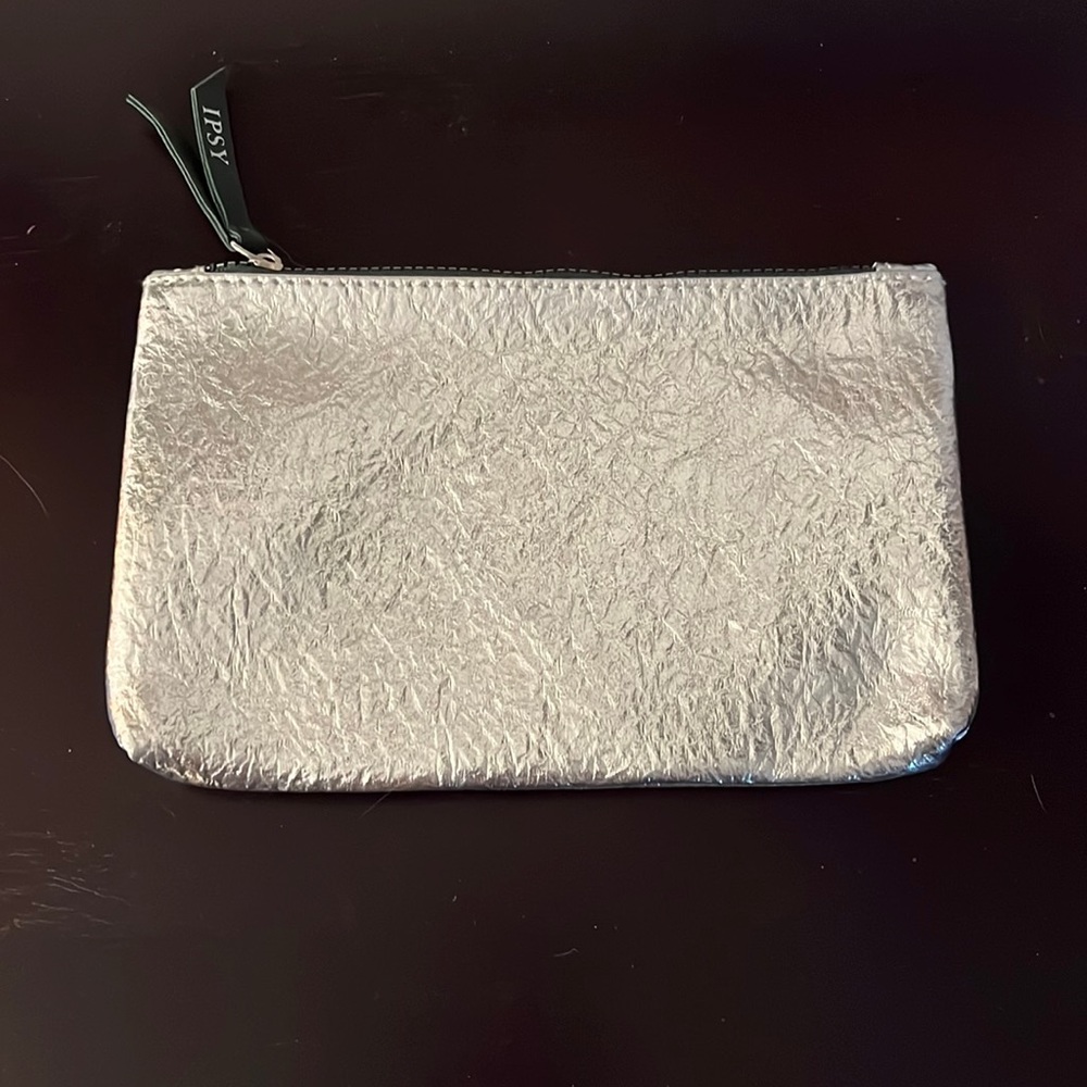 Ipsy glam bag